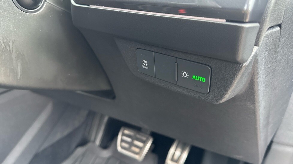 Used Audi Q4 e-tron 2021 for sale - 76420611: Photo 38