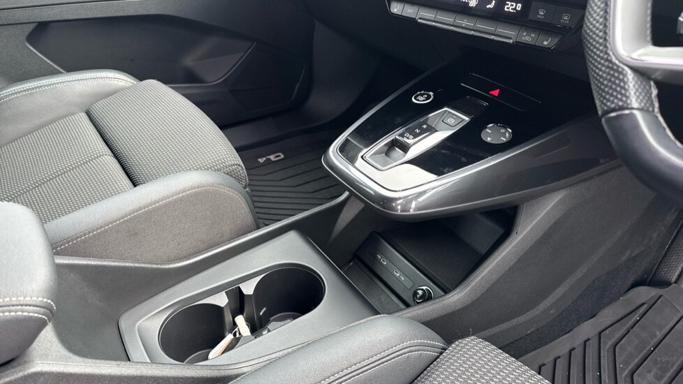 Used Audi Q4 e-tron 2021 for sale - 76420611: Photo 40