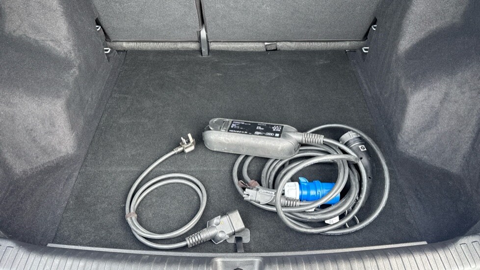 Used Audi Q4 e-tron 2021 for sale - 76420611: Photo 44