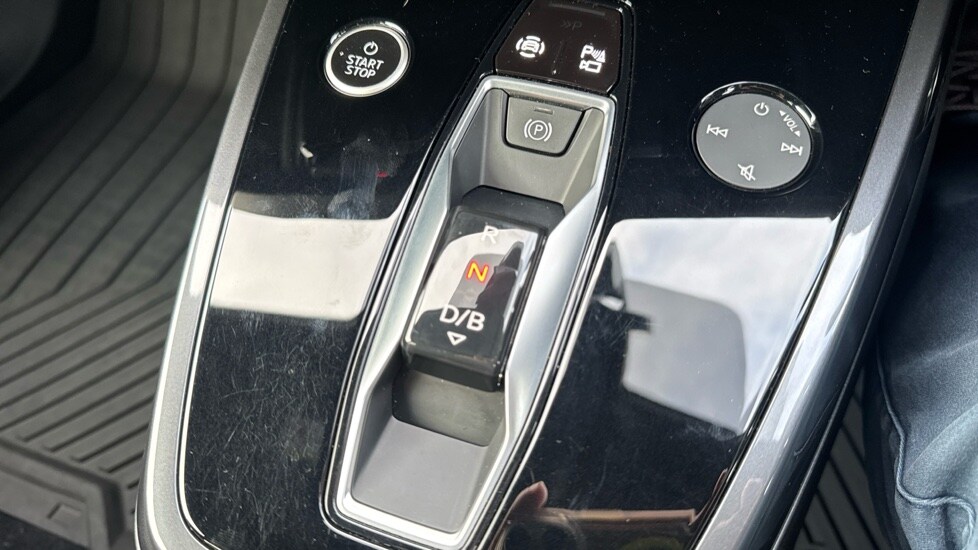 Used Audi Q4 e-tron 2021 for sale - 76420611: Photo 49