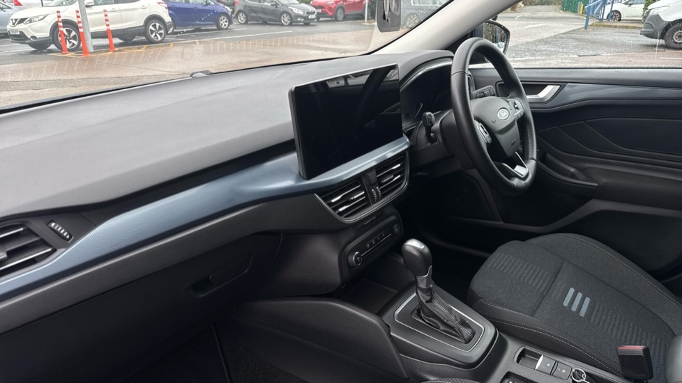 Used Ford Focus 2023 for sale - 76937583: Photo 10