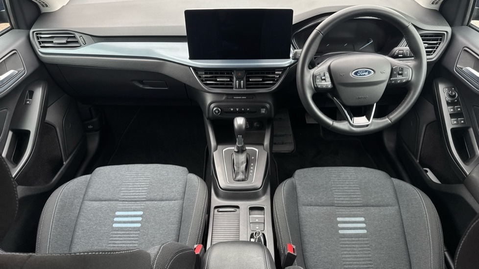 Used Ford Focus 2023 for sale - 76937583: Photo 11