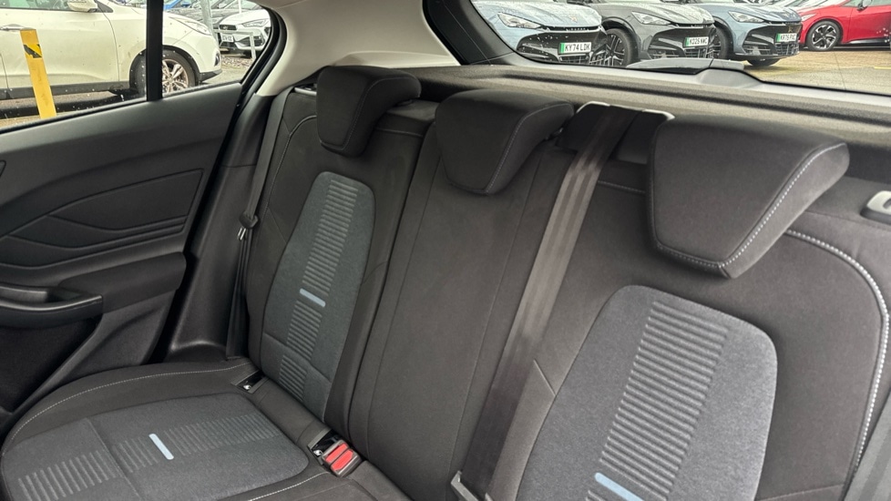 Used Ford Focus 2023 for sale - 76937583: Photo 14