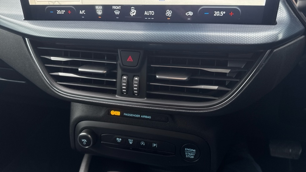 Used Ford Focus 2023 for sale - 76937583: Photo 26