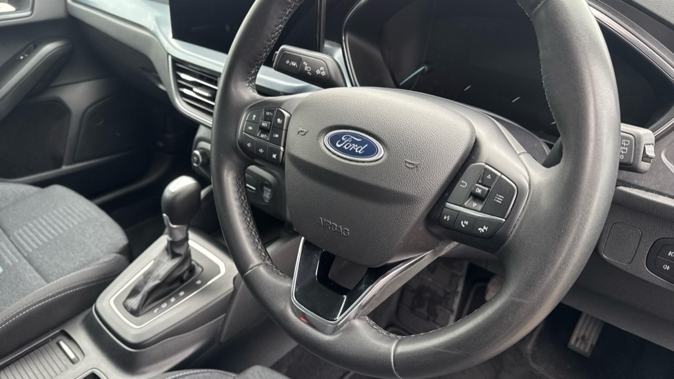 Used Ford Focus 2023 for sale - 76937583: Photo 34