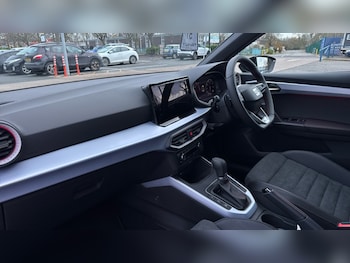 Used SEAT Arona 2025 for sale - 76834915: Photo