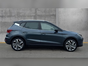 Used SEAT Arona 2025 for sale - 76834915: Photo