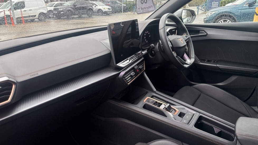 Used Cupra Leon 2025 for sale - 76780106: Photo 2