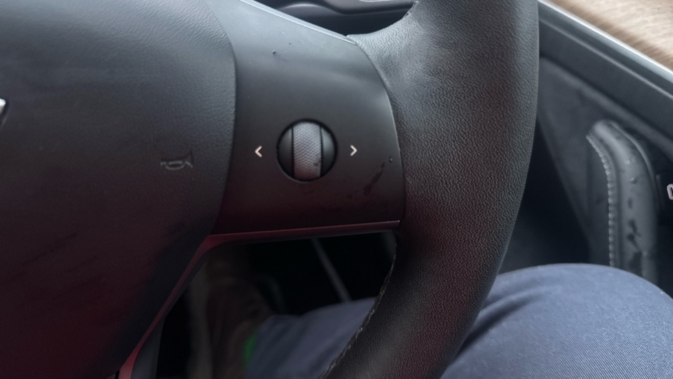 Used Tesla Model 3 2021 for sale - 76766121: Photo 21