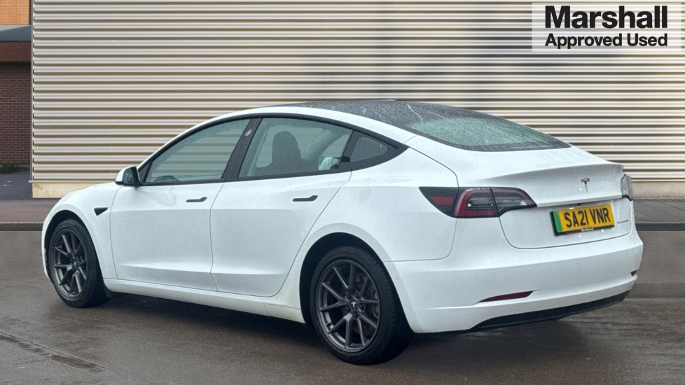 Used Tesla Model 3 2021 for sale - 76766121: Photo 5