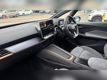 Used Cupra Born 2025 for sale - 76297584: Photo