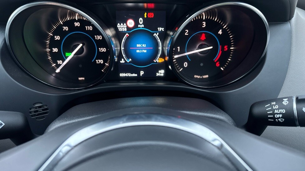 Used Jaguar F-Pace 2019 for sale - 76523671: Photo 13