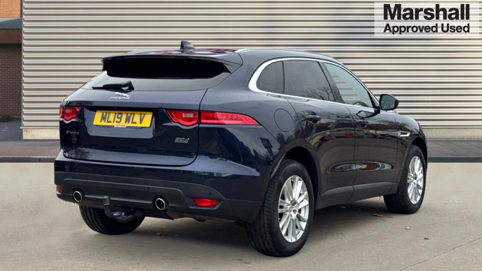 Used Jaguar F-Pace 2019 for sale - 76523671: Photo 3