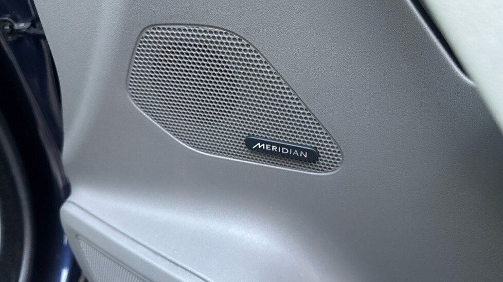 Used Jaguar F-Pace 2019 for sale - 76523671: Photo 33