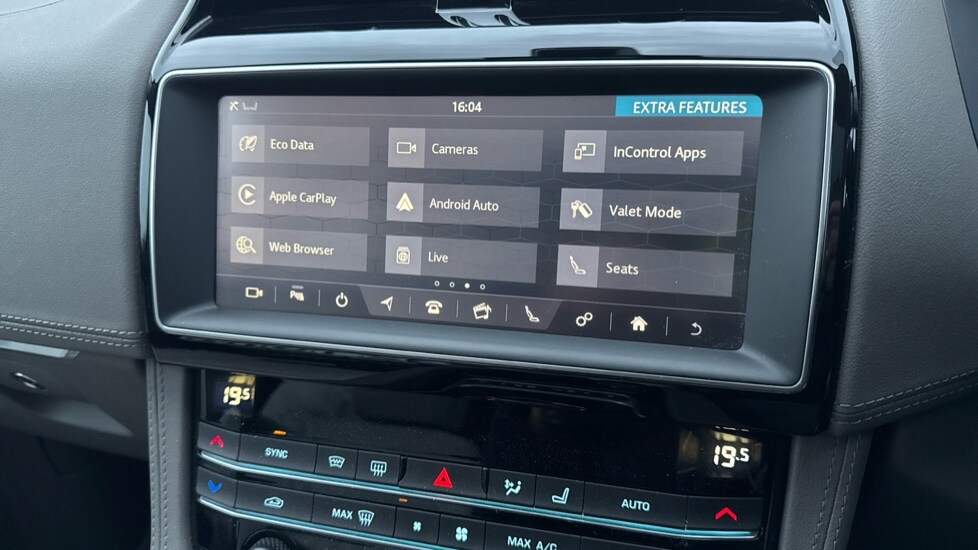 Used Jaguar F-Pace 2019 for sale - 76523671: Photo 38