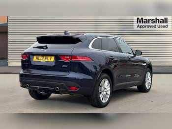 Used Jaguar F-Pace 2019 for sale - 76523671: Photo