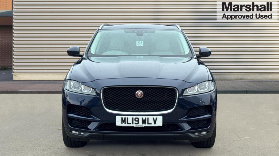 Used Jaguar F-Pace 2019 for sale - 76523671: Photo 8