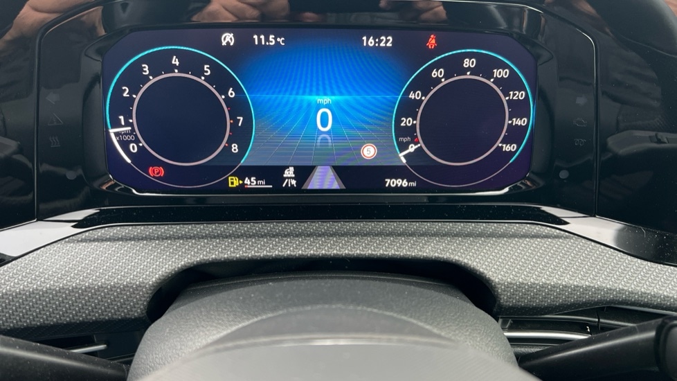 Used Volkswagen Golf 2024 for sale - 76420451: Photo 13