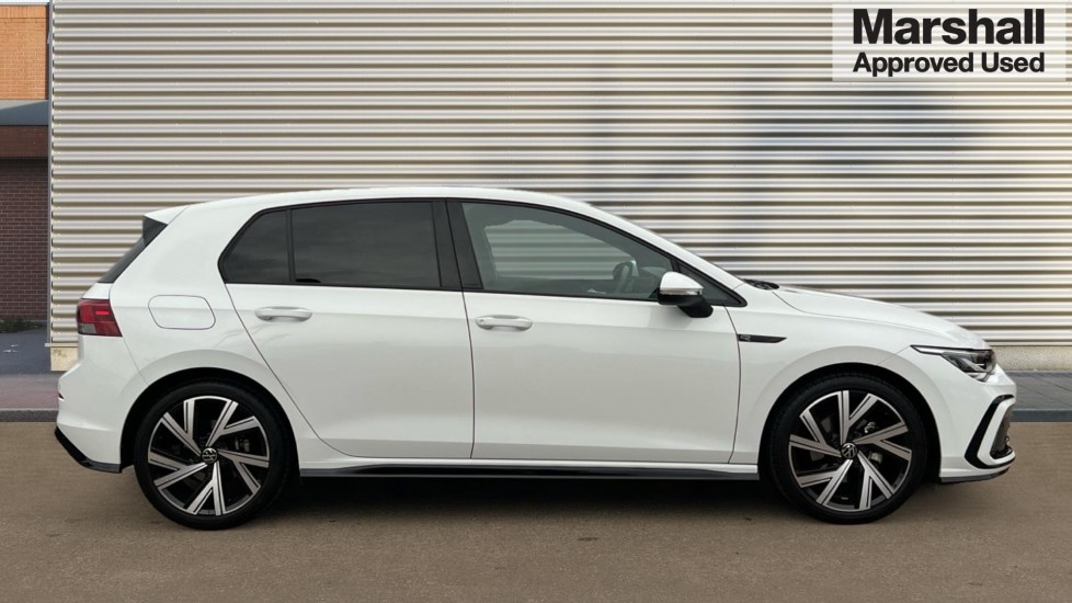 Used Volkswagen Golf 2024 for sale - 76420451: Photo 2