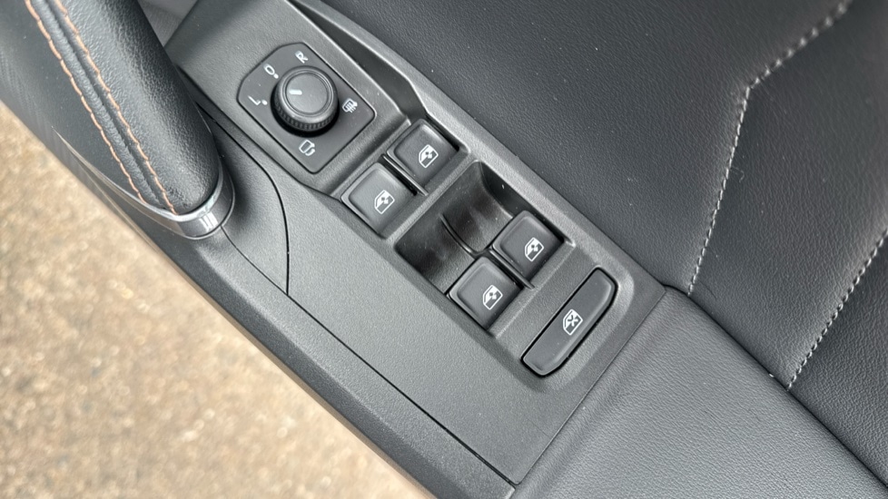 Used Cupra Leon 2024 for sale - 76523631: Photo 35