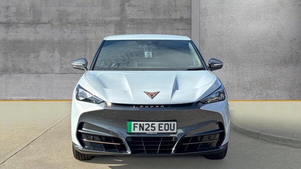 Used Cupra Tavascan 2025 for sale - 76208848: Photo 10