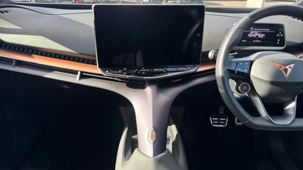 Used Cupra Tavascan 2025 for sale - 76208848: Photo 13