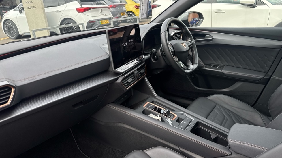 Used Cupra Leon 2025 for sale - 76297619: Photo 2