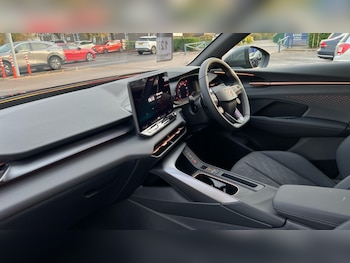 Used Cupra Terramar 2025 for sale - 76434780: Photo