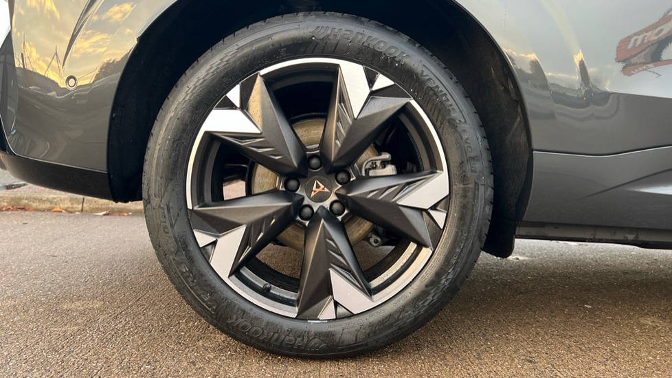 Used Cupra Terramar 2025 for sale - 76434780: Photo 5