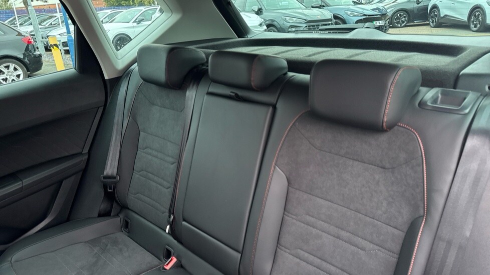 Used SEAT Ateca 2024 for sale - 76233942: Photo 15