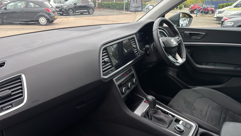 Used SEAT Ateca 2024 for sale - 76233942: Photo 2
