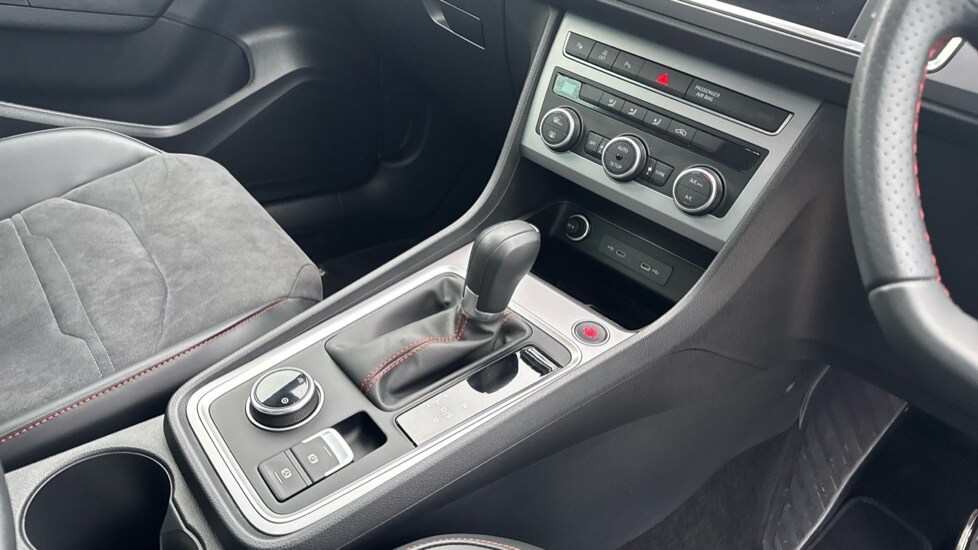 Used SEAT Ateca 2024 for sale - 76233942: Photo 29