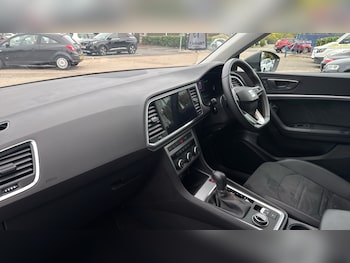 Used SEAT Ateca 2024 for sale - 76233942: Photo