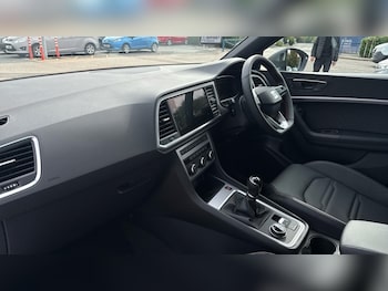 Used SEAT Ateca 2025 for sale - 76154817: Photo 2