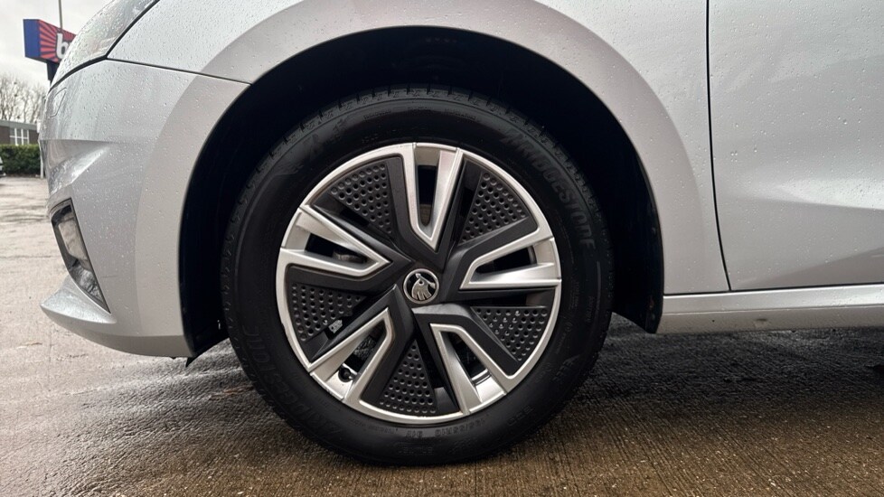 Used Skoda Fabia 2022 for sale - 76355130: Photo 17