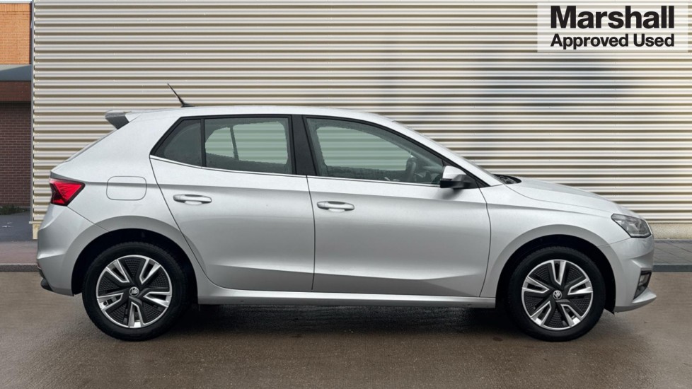 Used Skoda Fabia 2022 for sale - 76355130: Photo 2