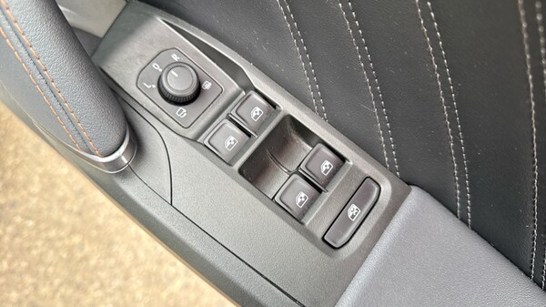 Used Cupra Leon 2025 for sale - 76234077: Photo 38