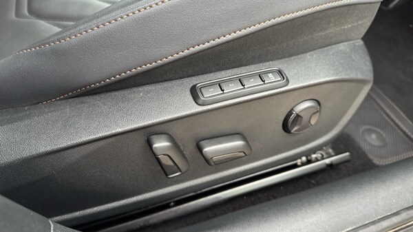 Used Cupra Leon 2025 for sale - 76234077: Photo 39