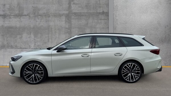 Used Cupra Leon 2025 for sale - 76234077: Photo 9