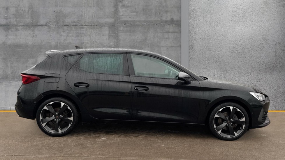 Used Cupra Leon 2024 for sale - 76966651: Photo 4