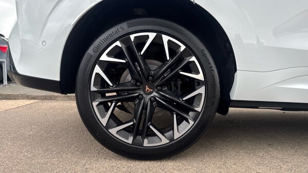 Used Cupra Terramar 2025 for sale - 76203585: Photo 5