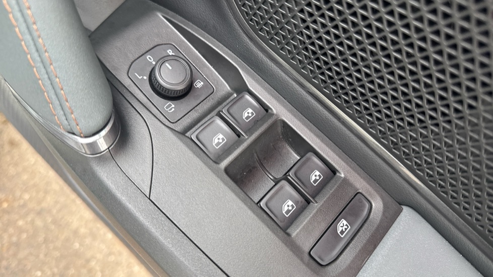 Used Cupra Leon 2025 for sale - 76826561: Photo 41