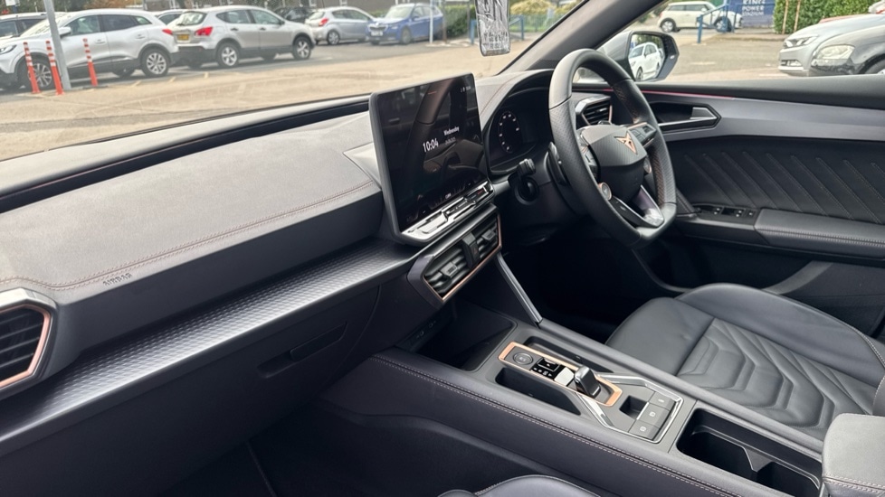 Used Cupra Leon 2025 for sale - 76066966: Photo 2