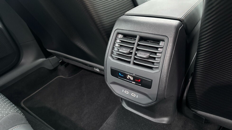 Used Cupra Leon 2025 for sale - 76276767: Photo 44