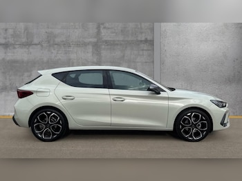 Used Cupra Leon 2025 for sale - 76208960: Photo 4