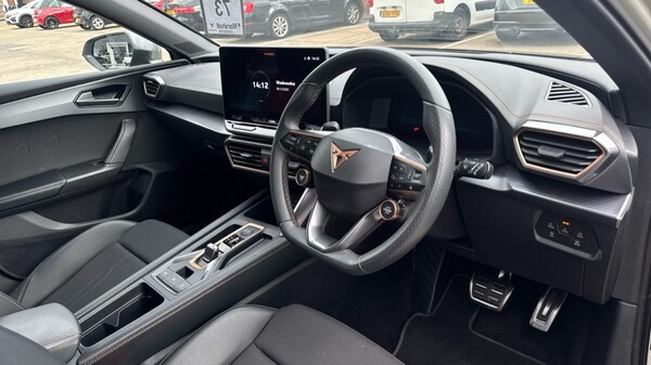 Used Cupra Leon 2025 for sale - 76208960: Photo 6