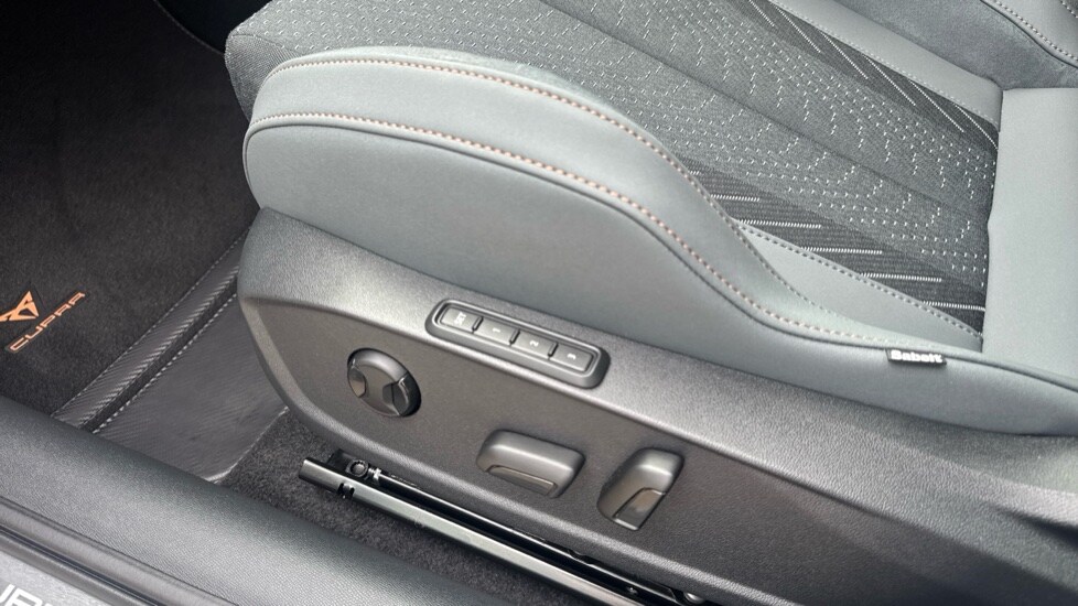 Used Cupra Leon 2024 for sale - 76025384: Photo 25