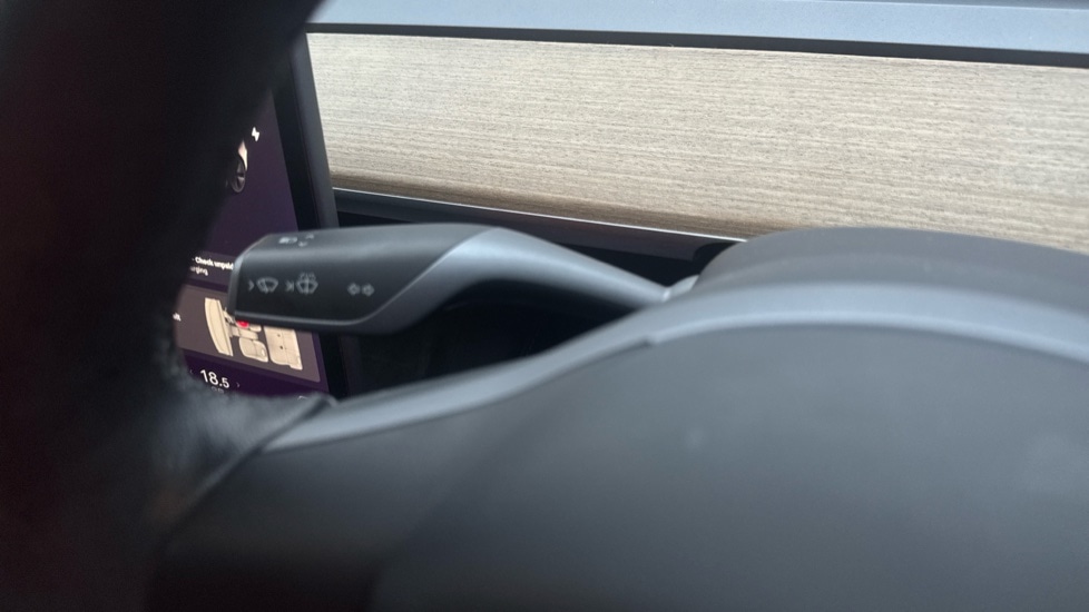 Used Tesla Model 3 2021 for sale - 77004947: Photo 24