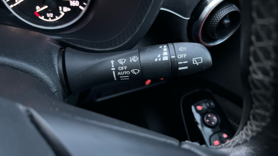 Used Nissan Juke 2020 for sale - 76977649: Photo 23