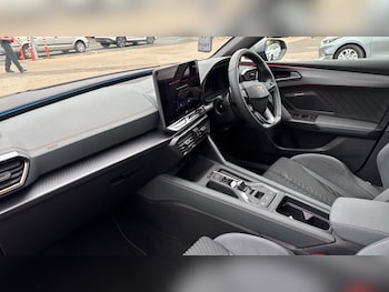 Used Cupra Leon 2025 for sale - 76297475: Photo